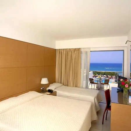 Hotel Doreta Beach